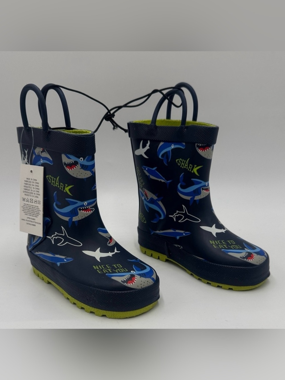 KomfortMe Kids Rain Boots Shark Print Navy Blue
Toddler Size 6 & Youth Size 12